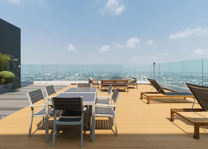 Luxury Loft Duplex 5 Mins To Bts Fast Wi-fi *